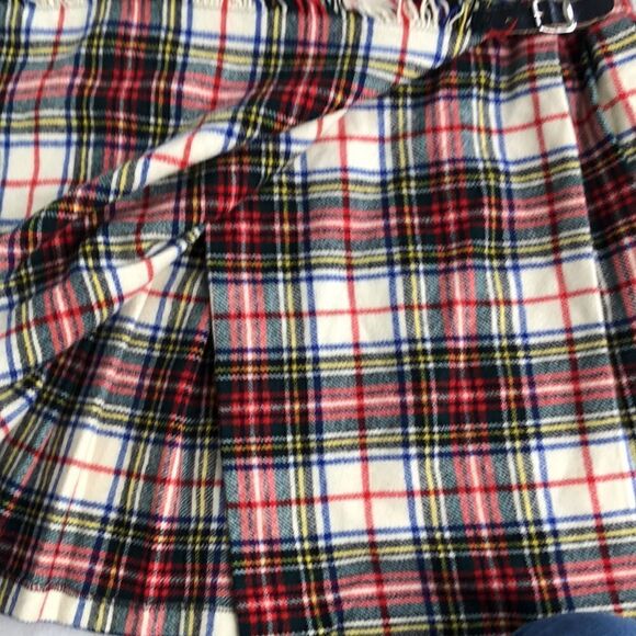 ✨VINTAGE✨ Plaid Women's Skirt with Buckle Detail - Picture 3 of 14